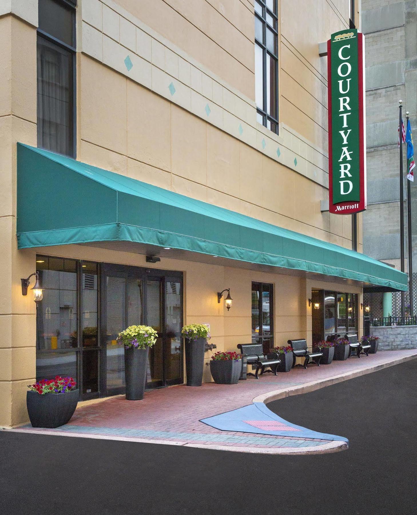Courtyard Wilmington Downtown Hotel Luaran gambar